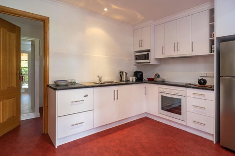 Willowmere - Accommodation Fremantle 7