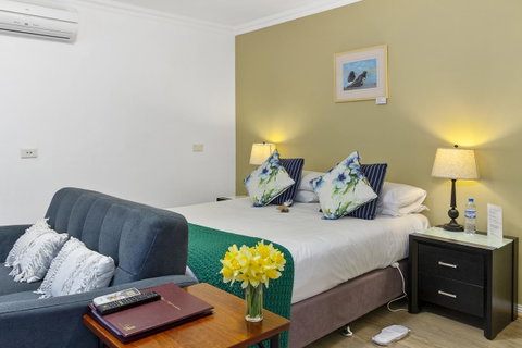 Oyster Cove Chalet - Accommodation Fremantle 4