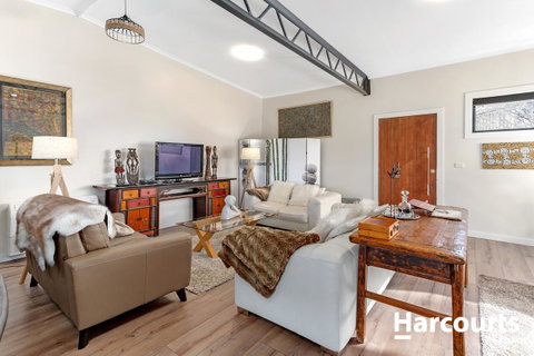The WeareHouse In Deloraine - Accommodation Fremantle 15