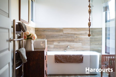 The WeareHouse In Deloraine - Accommodation Fremantle 7