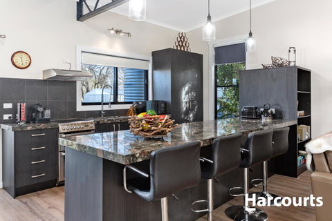 The WeareHouse In Deloraine - Accommodation Fremantle 17