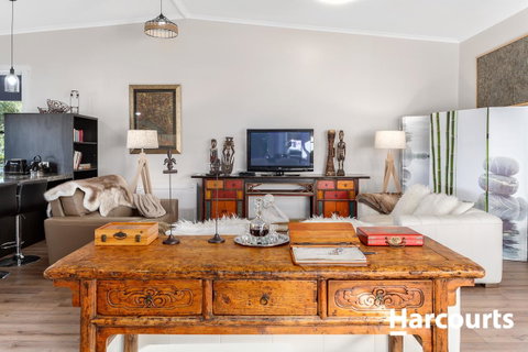 The WeareHouse In Deloraine - Accommodation Fremantle 16