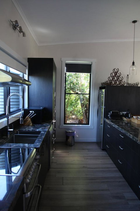 The WeareHouse In Deloraine - Accommodation Fremantle 32
