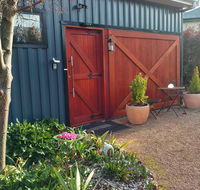 The WeareHouse In Deloraine - Accommodation Fremantle