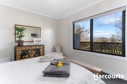 The WeareHouse In Deloraine - Accommodation Fremantle 10
