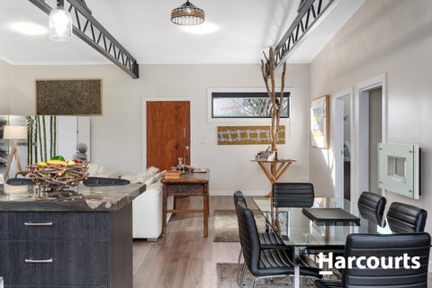 The WeareHouse In Deloraine - Accommodation Fremantle 8