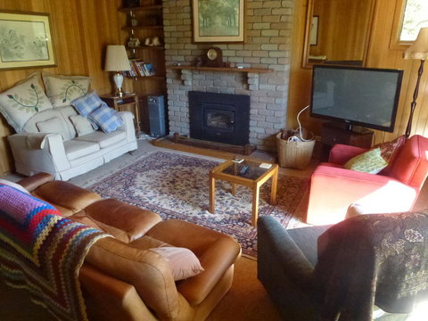 Eureka Farm - Accommodation Fremantle 9