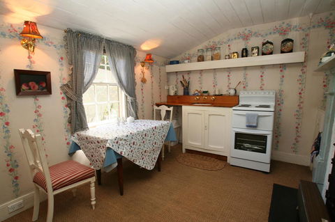 Alice\'s Cottages - Accommodation Fremantle 20