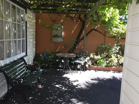 Alice\'s Cottages - Accommodation Fremantle 6