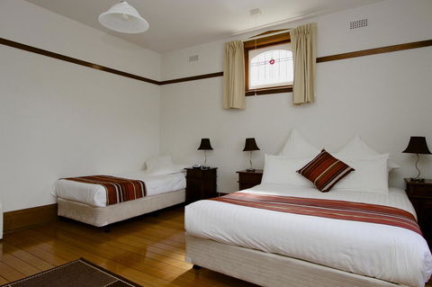Grosvenor Court Apartments - Accommodation Fremantle 8
