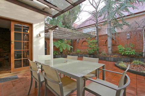 Grosvenor Court Apartments - Accommodation Fremantle 18