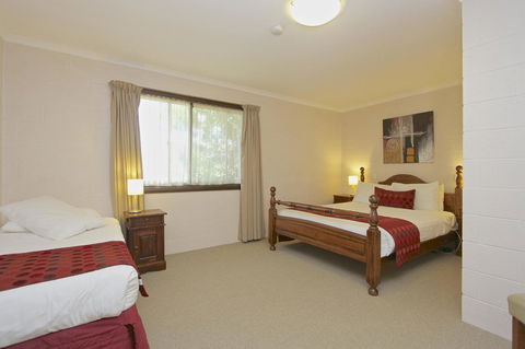 Grosvenor Court Apartments - Accommodation Fremantle 2