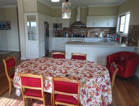 Mountain Blue Guest House - Accommodation Fremantle 20