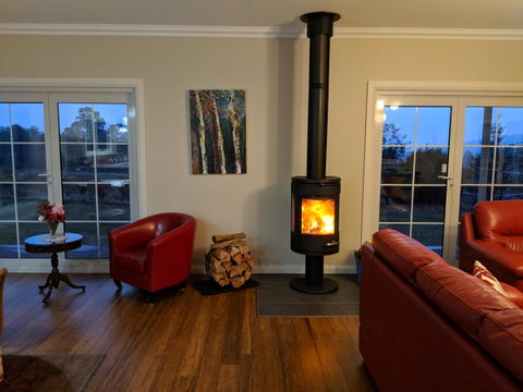 Mountain Blue Guest House - Accommodation Fremantle 7