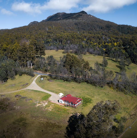 Mountain Blue Guest House - Accommodation Fremantle 1