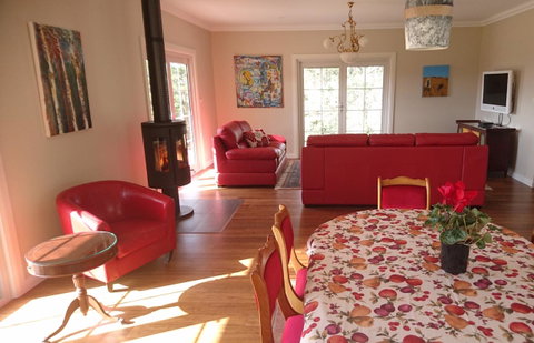 Mountain Blue Guest House - Accommodation Fremantle 10