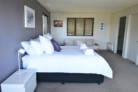 Studioat10 - Accommodation Fremantle 11