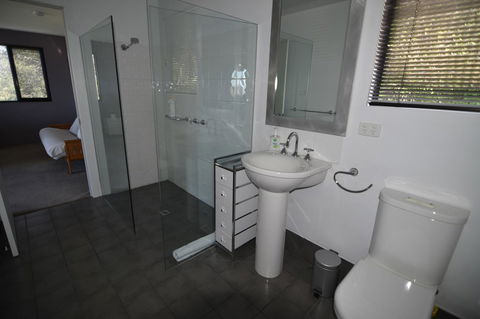 Studioat10 - Accommodation Fremantle 13