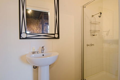 Cleburne Homestead - Accommodation Fremantle 22