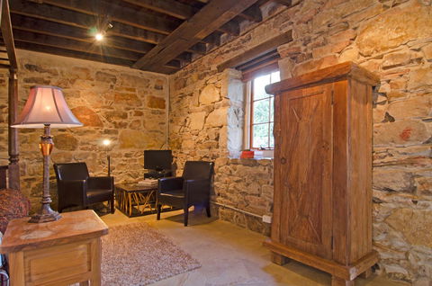 Cleburne Homestead - Accommodation Fremantle 20