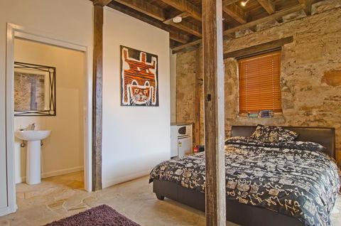 Cleburne Homestead - Accommodation Fremantle 24