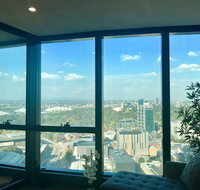 New high rise Southbank Apartment with park views - Accommodation Fremantle