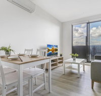 New One-Bedroom with Sweeping Views - Accommodation Fremantle