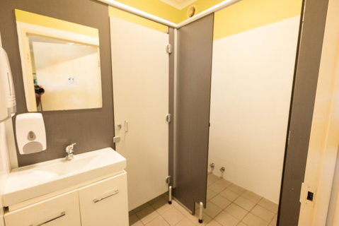 Newcastle Beach YHA - Accommodation Fremantle 3