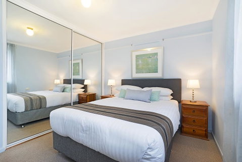 Newcastle Short Stay Apartments - Flagstaff Apartment - Accommodation Fremantle 1