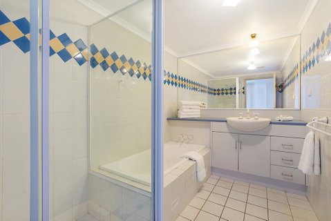 Newcastle Short Stay Apartments - Sandbar Newcastle Beach - Accommodation Fremantle 3
