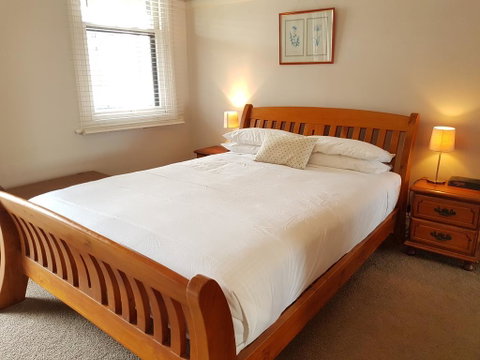 Newcastle Short Stay Apartments - Vista Apartment - Accommodation Fremantle 1