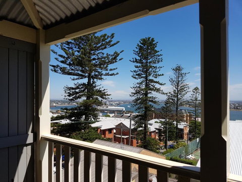 Newcastle Short Stay Apartments - Vista Apartment - Accommodation Fremantle 3
