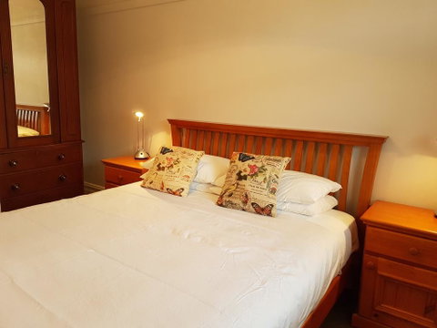 Newcastle Short Stay Apartments - Vista Apartment - Accommodation Fremantle 2