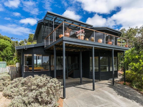 NICHE ON NOBLE - Ever Changing Vista - Accommodation Fremantle 0