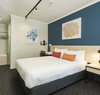 Nightcap at Edge Hill Tavern - Accommodation Fremantle