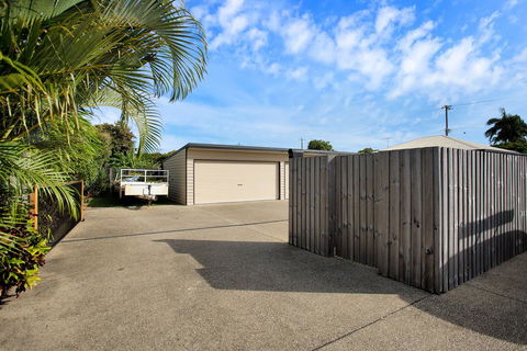 North Central Holiday Home - Accommodation Fremantle 1