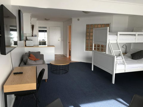 North Pier Hotel - Accommodation Fremantle 2