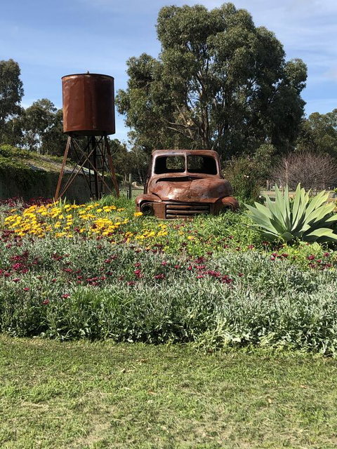 Nutcrackers Lodge - Accommodation Fremantle 0