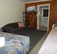 Oakridge Motel Tourist Park - Accommodation Fremantle