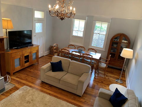 Oakwood Cottage - Accommodation Fremantle 2