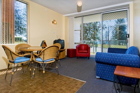 Ocean Court 1 13 Lord Street - Accommodation Fremantle 2