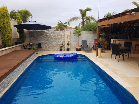Ocean Reef Homestay - Accommodation Fremantle 2