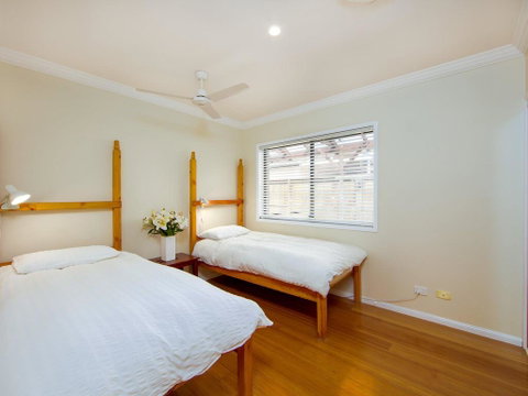 Oceania Peace At Beachside - Accommodation Fremantle 1