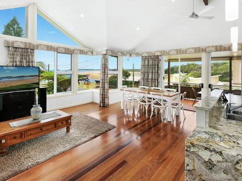 Oceanview - Accommodation Fremantle 0