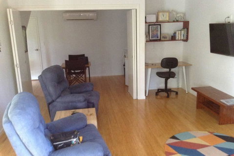 Oceanview Apartment - Accommodation Fremantle 3