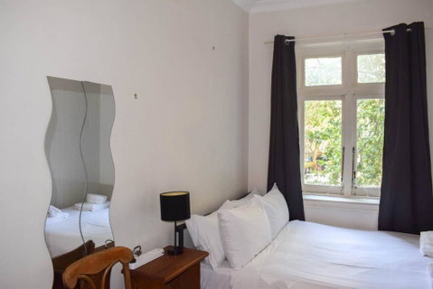 One Bedroom Apartment In Incredible Location - Accommodation Fremantle 3