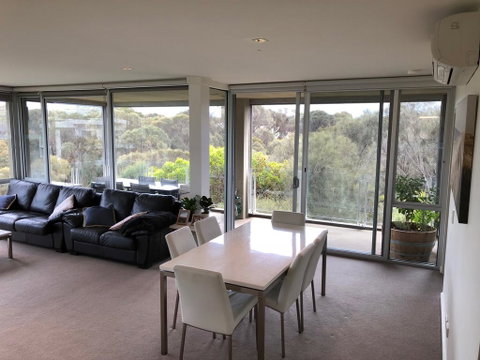 OnShore Torquay - Accommodation Fremantle 3