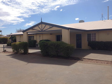Outback Motel - Accommodation Fremantle 2