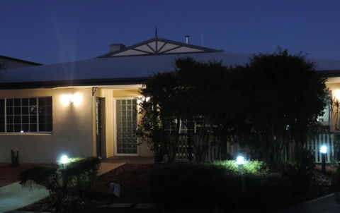 Outback Motel - Accommodation Fremantle 3
