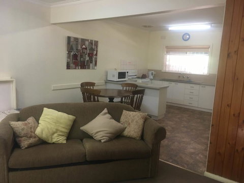 Ovensview On Riverside - Accommodation Fremantle 2